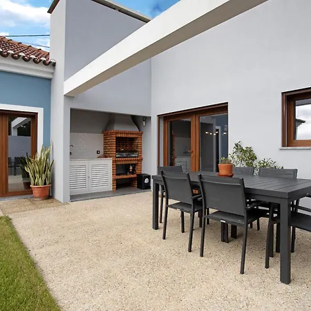 Vakantiehuis Casa D'avo - Family Coastal Escape