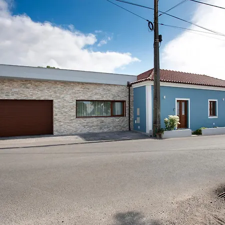 Feriehus Casa D'Avo - Family Coastal Escape Casa Nova