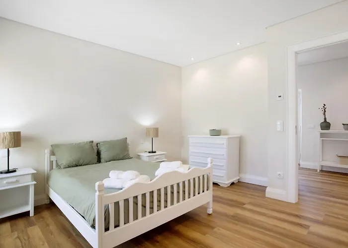 Casa D'Avo - Family Coastal Escape Feriehus Casa Nova
