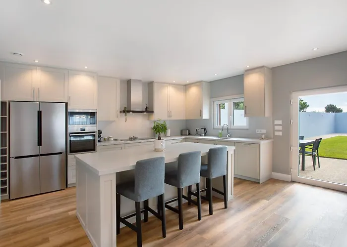 Casa D'avo Em Santa Barbara * Casa Nova